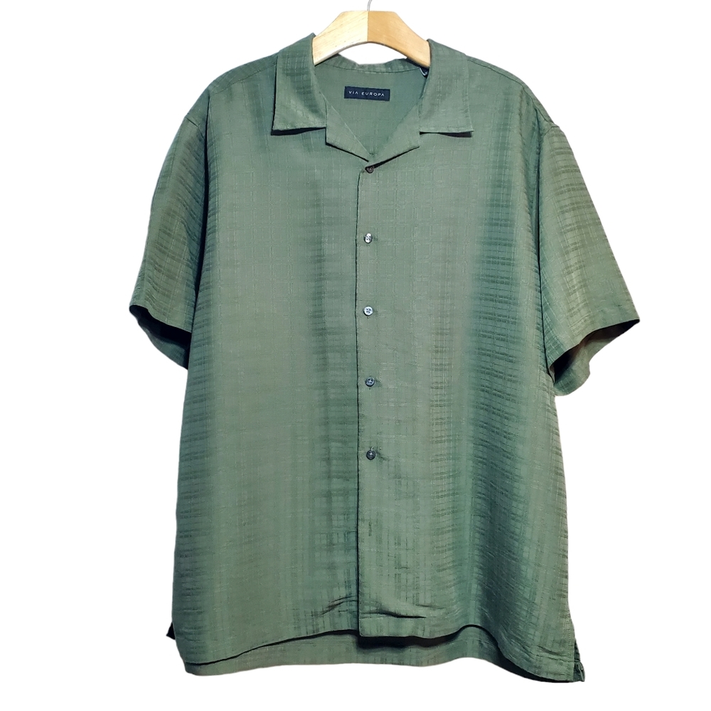 Via Europa Men's short sleeve casual dress button down shirt. Green XL